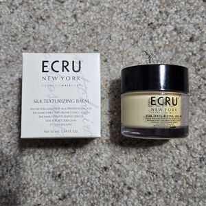 NIB Ecru New York Silk Texturizing Balm